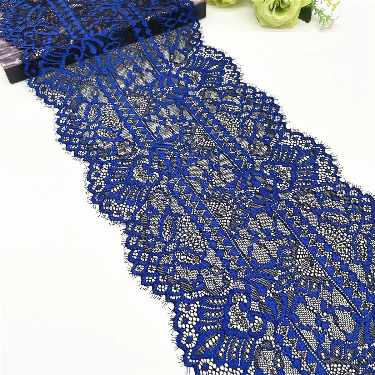 3y/Lot Width 8 1/2 inch (22cm) Pretty Blue Navy Elastic Eyelash Lace Trim 4