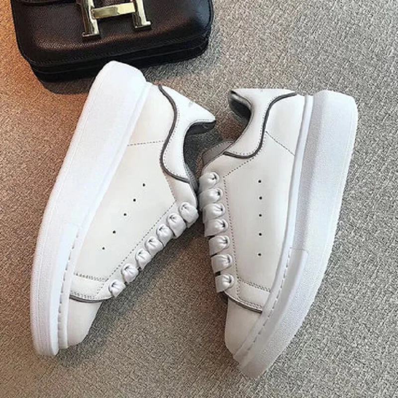 nova moda sapatos brancos das Mulheres de fundo grosso aumentou sapatos casuais selvagens