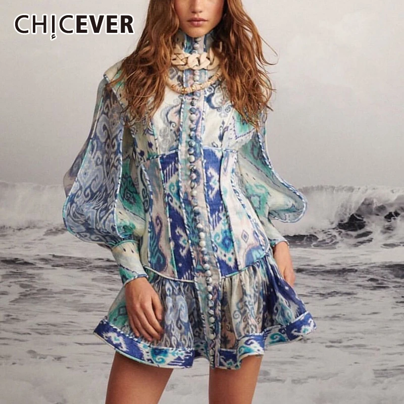 CHICEVER Элегантный принт рюшами хит разноцветное платье для Для женщин с высоким, плотно облегающим шею воротником Фонари с длинным рукавом Высокая талия Осенние платья Женская мода