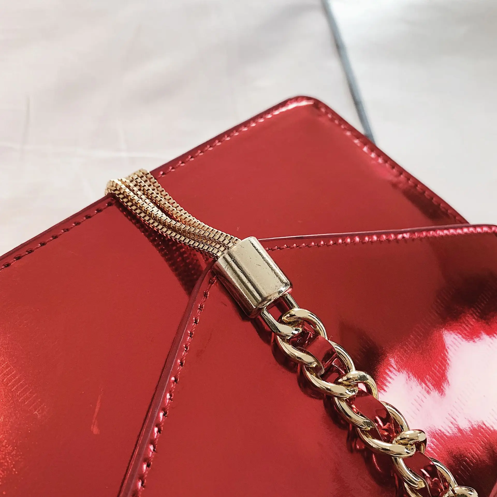 

2019 New Style Patent Leather Stereo Square Sling Bag Tassels Fashion Magnetic Snap Shoulder WOMEN'S Bag