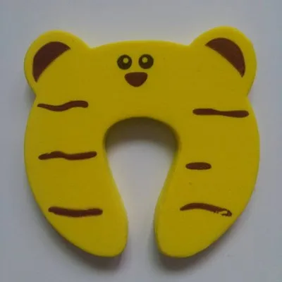 Cartoon Animals Door Stops Baby Safety Protector Door Stopper Kids Infant Child Finger Corner Guard Protect Care Gate Cards Z143 - Цвет: 5 pieces
