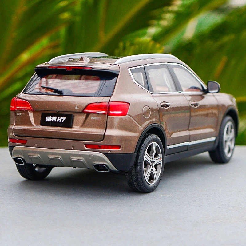 Завод 1:18 дилер издание Great Wall Haval H7 коричневый литой автомобиль модель с небольшим подарком