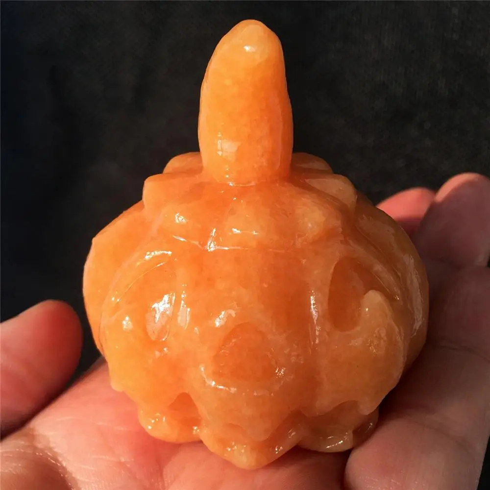 

1pcs AAAA Natural topaz hand-carved pumpkin crystal statue decorative crystal Halloween gift color beautiful personality