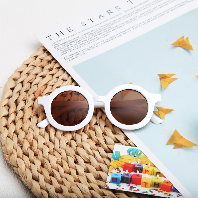 

2021 New Round Kids Sunglasses Boys Girls Vintage Sun Glasses UV Protection Classic Children Eyewear
