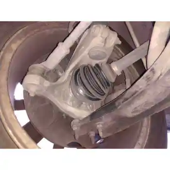 

STEERING KNUCKLE FRONT LEFT VOLKSWAGEN PASSAT VARIANT (365)