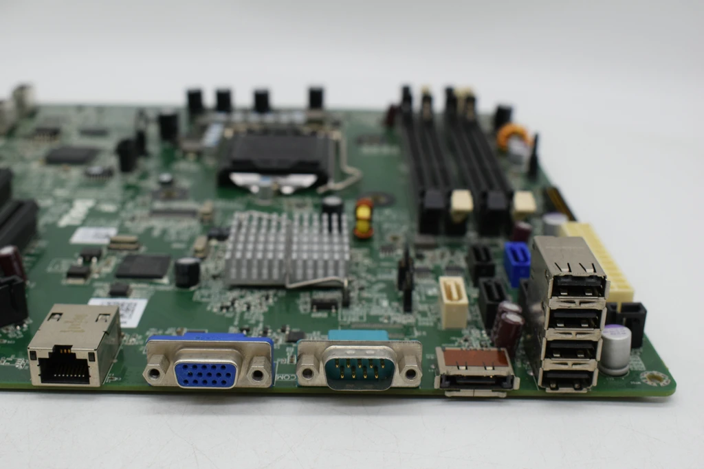 Для Dell PowerEdge T100 II DP/N: 0V52N7 V52N7 LGA1156 оригинальная подержанная материнская плата