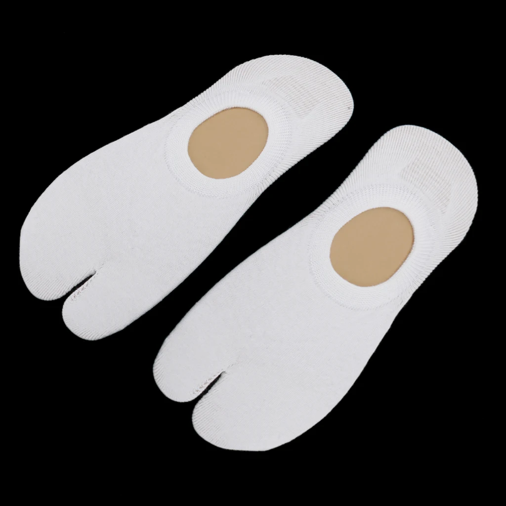 Tabi Toe Socks 2 Fingers Cotton Plain Short Length Ankle Socks Men's Women's Sports