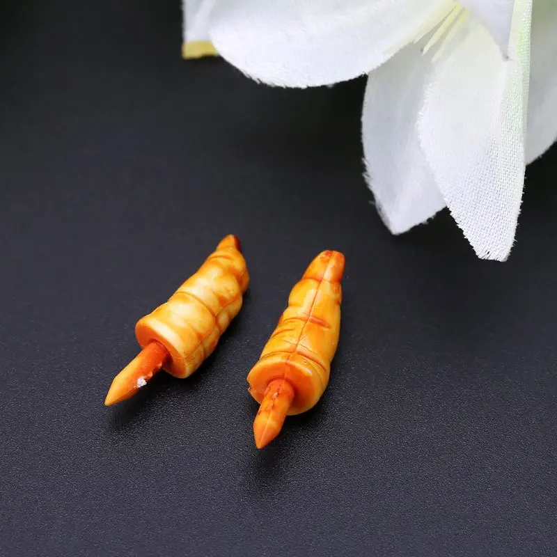 

100pcs 10x22mm Plastic DIY Snowman Nose for Handmade Craft Children Kids Toy Christmas Decor 090B