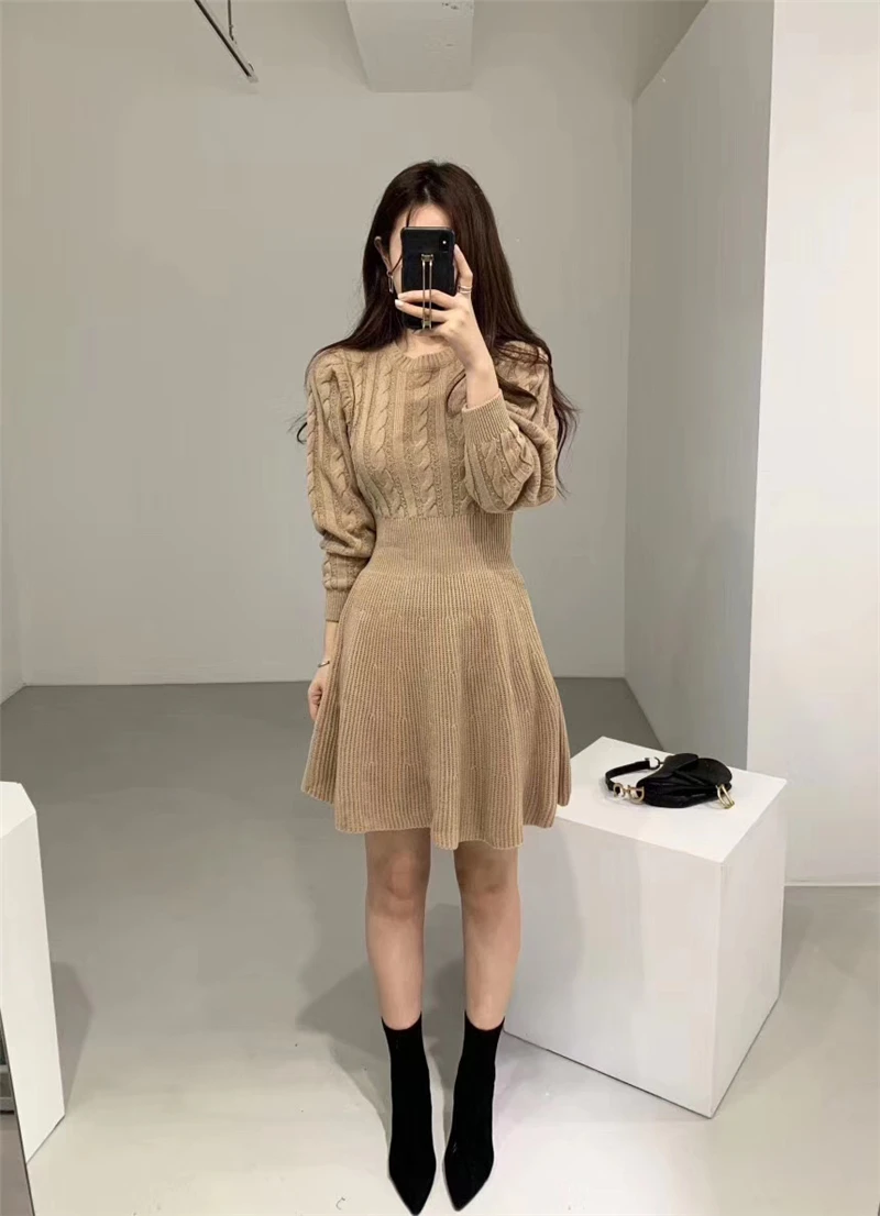 Fashion Autumn Winter Knitted Dress Women Twist Pattern Pleated Dress Elegant Solid Lantern Sleeve Tunic Sweater Dress Vestidos