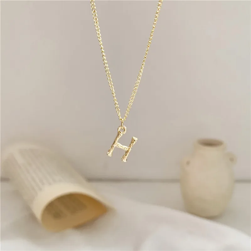 2020 Fashion Tiny Heart Dainty Initial Necklace Gold Color Letter Name Choker Necklace For Women Pendant Jewelry Gift
