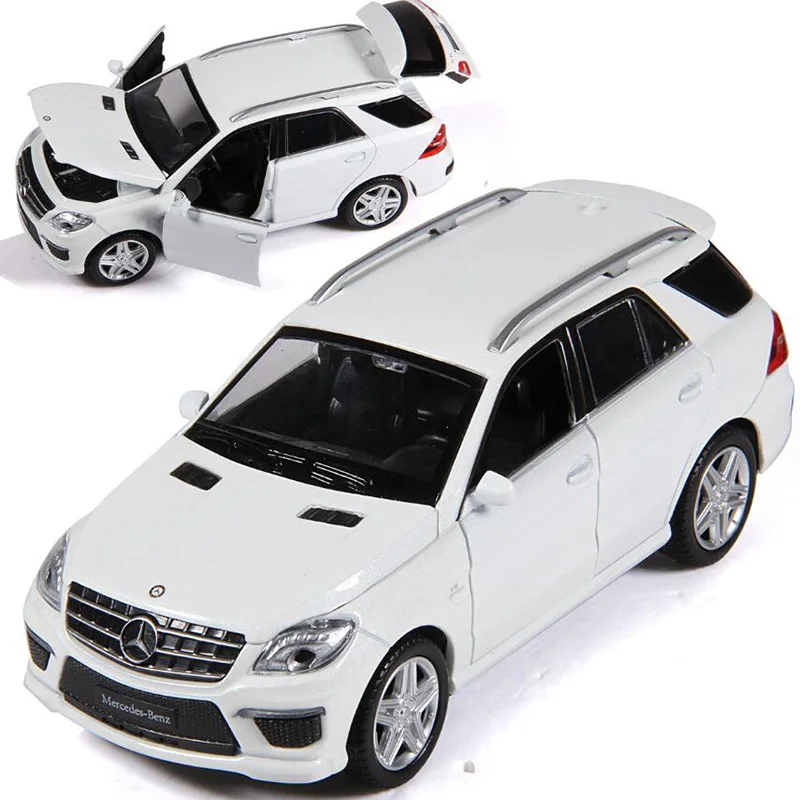 Металлические игрушечные машинки, сплав, литье под давлением, 1:32, Mercedes-Benz ML63, внедорожник, звук и светильник, оттягивающая модель игрушка для мальчиков, автомобиль для мальчиков, подарок