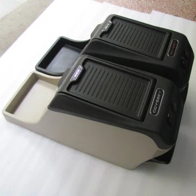 

Make For 2017 Ford new front row central armrest box storage box storage box multifunctional armrest box modification