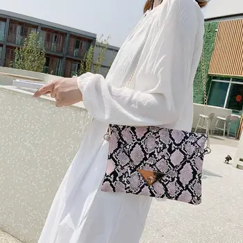 

Women Envelope Clutch Bag Handbags Lady Chain Shoulder Messenger Crossbody Bag Female Fashion Chain Strap Tote Evening Bag