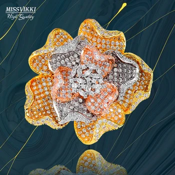 

missvikki Luxury Blooming Flowers Brooch Neck Jewelry pendant dual purpose for Women Wedding Party Birthday Anniversary Gift