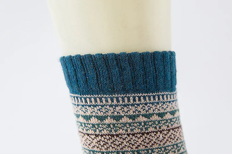 Женские зимние шерстяные носки Cashmeer, женские теплые носки свободного размера, милые толстые носки, короткие рождественские носки