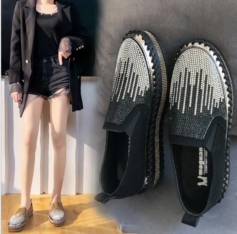 

2020 spring new Korean fashion single shoes women's pedal muffin thick bottom lazy wild rhinestone loafers women