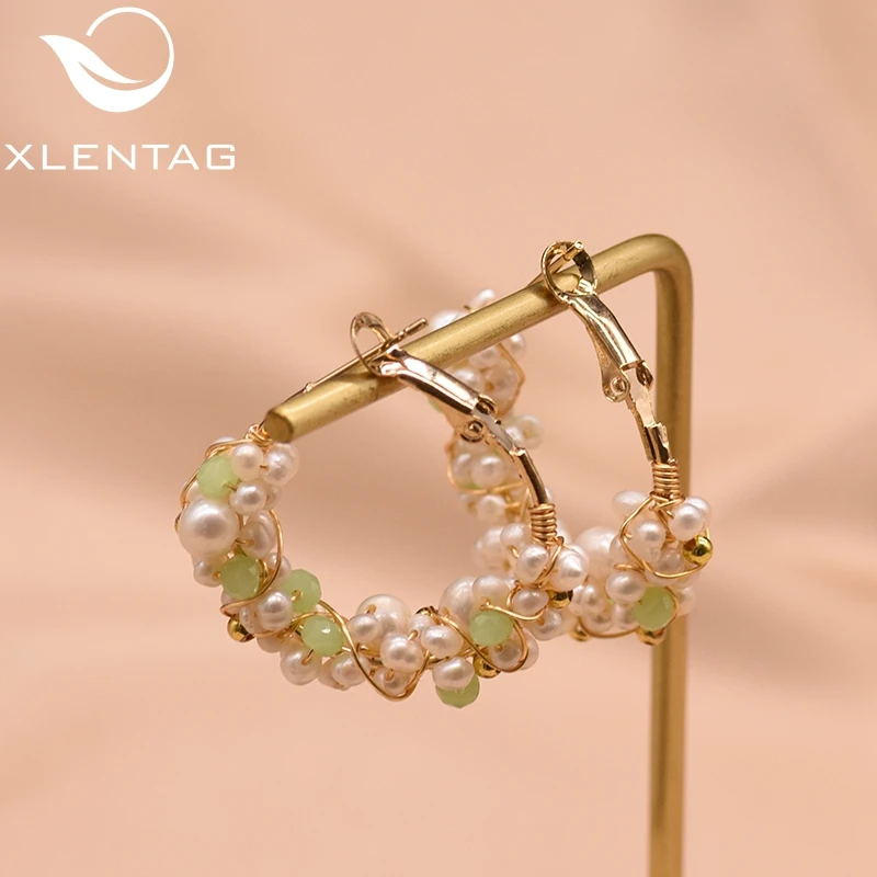 Женские серьги-кольца XlentAg с натуральным полубарочным жемчугом и зелеными