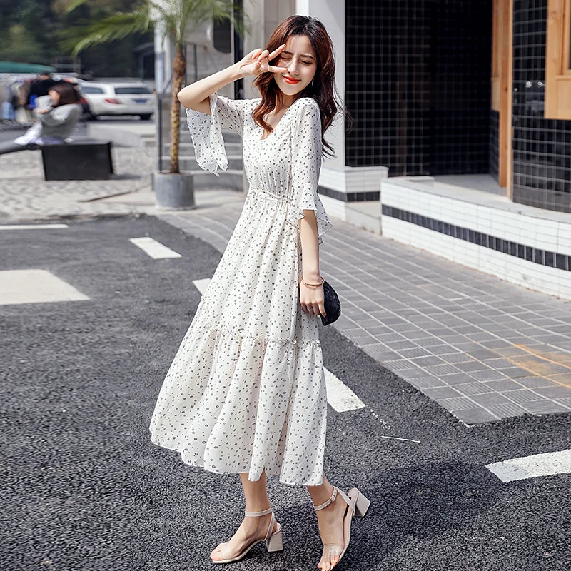 

2020 Women Chiffon Dress Dot Half Sleeve Dress Spring Summer Elegant Elastic Waist V-neck Flare Sleeve Ladies Dress