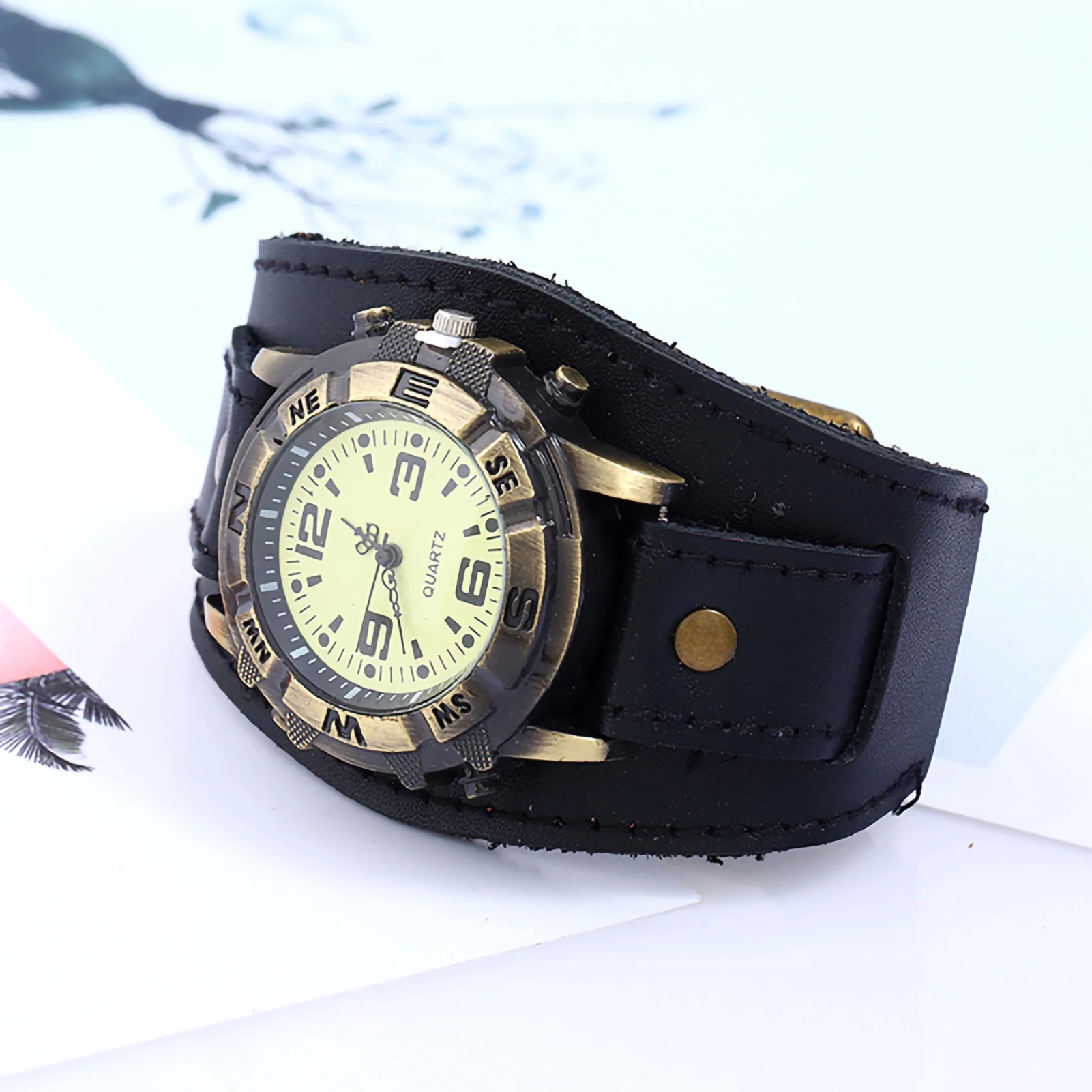 Quartz Watch Fashion Couple Watches Vintage Punk Bracelet Quartz Watch Casual Number Design Faux Leather Round Dial Quartz Wrist Watch Clock Couple Reloj de pulsera