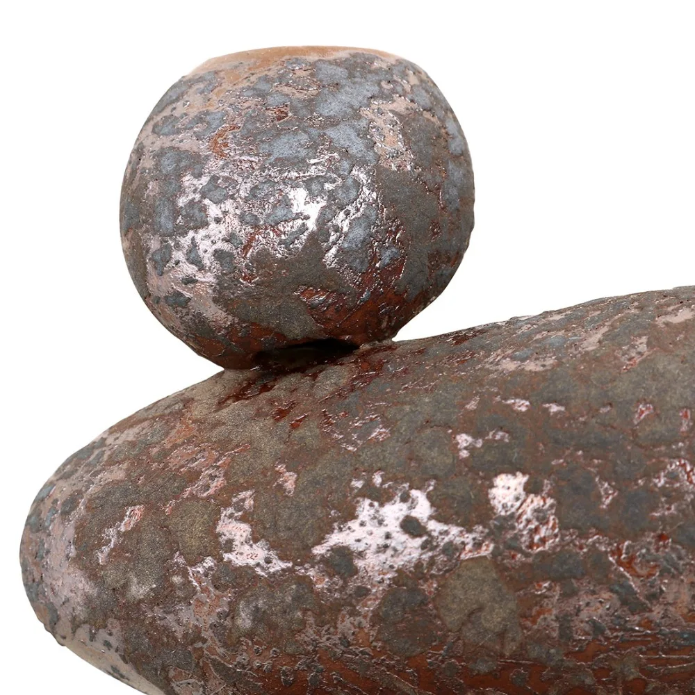 15608445741102537_1586