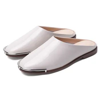 

Women Sandals Black White Genuine Leather Summer Slippers Comfort able Low Heeled Sandals Female Brand New Shoes Woman Summer