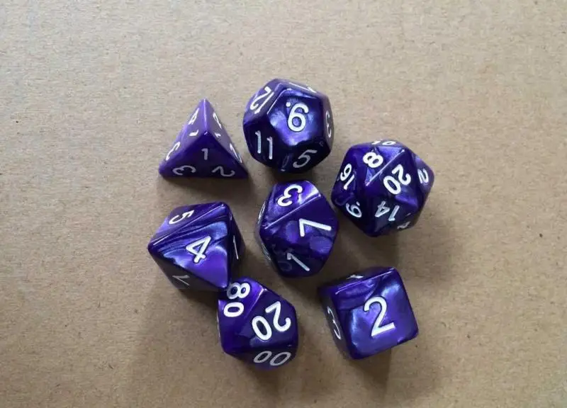 Purple 7 шт./компл. 17 Цвета многогранные кости d& d4 d6 d8 d10 d% d12 d20 многогранные TRPG игры Набор Игральный костей Настольная игра развлекательные кубики SD - Цвет: Purple
