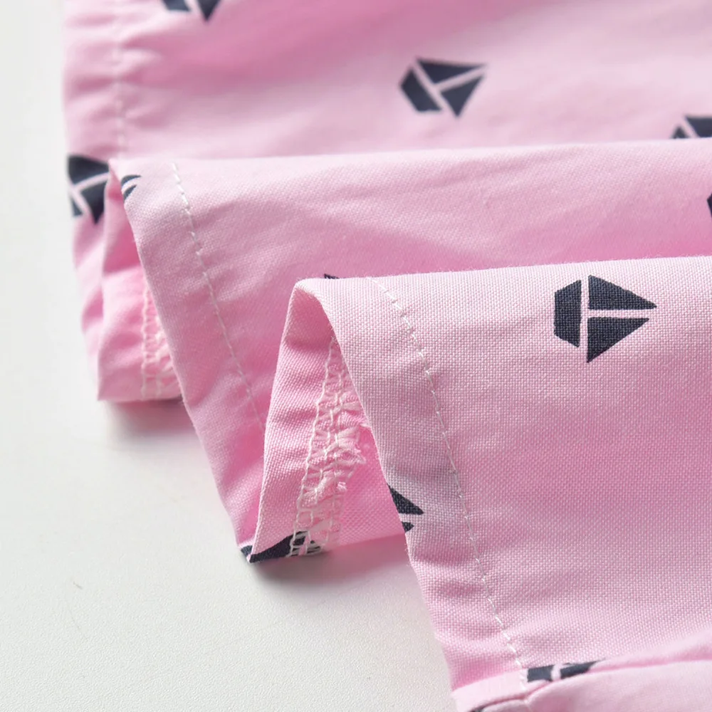 11968232907_1560394704