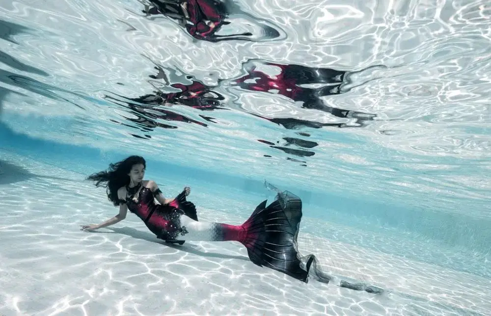 Рисунок 3 - Женский сверхдлинный купальник-русалка