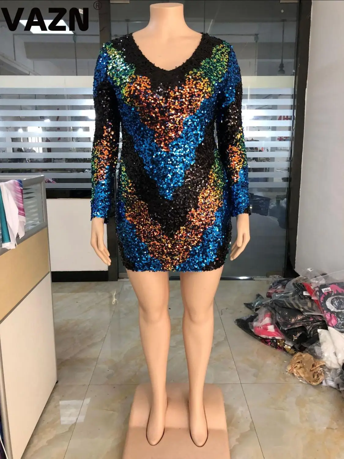 VAZN Maxi Gothic Style Print Sequin Dress Spring Casual New Sexy Women Skinny Mini Dress Lady High Street Straight Dress