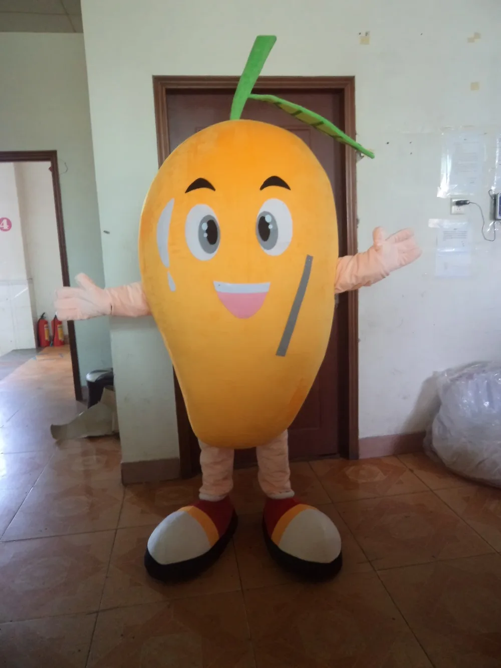 

Mango Mascot Costume Suits Cosplay Party Game Dress Outfits Clothing Advertising Promotion Carnival Halloween Xmas Easter Adults