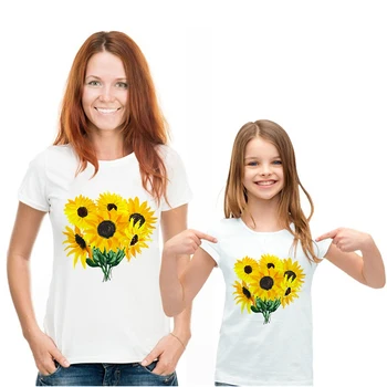 

Sunflower Printed Mother and Daughter Clothes Sun flower 2020 Fashion Family Look Outfits