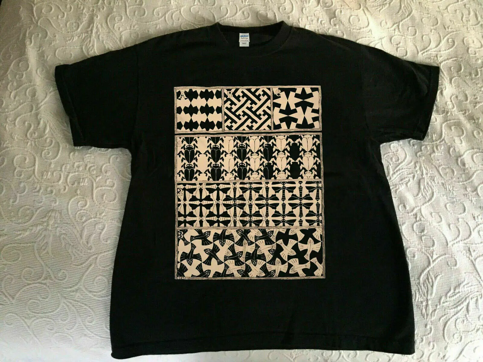 Футболка Mc Escher с принтом Andazia Kanye Skate Tour Deadsto Reprint |