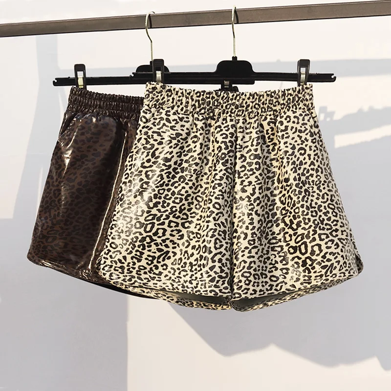 

BETHQUENOY Plus Size Woman Shorts Feminino Leopard Leather Short Cuir Femme Pantalones Cortos De Mujer 2020 Spodenki Damskie