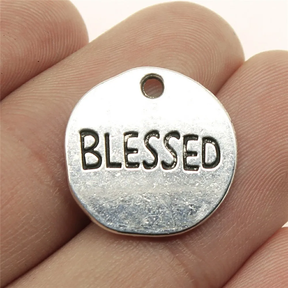WYSIWYG 4 шт. Подвески Blessed Plate 18x18 мм античный серебряный цвет для ювелирных