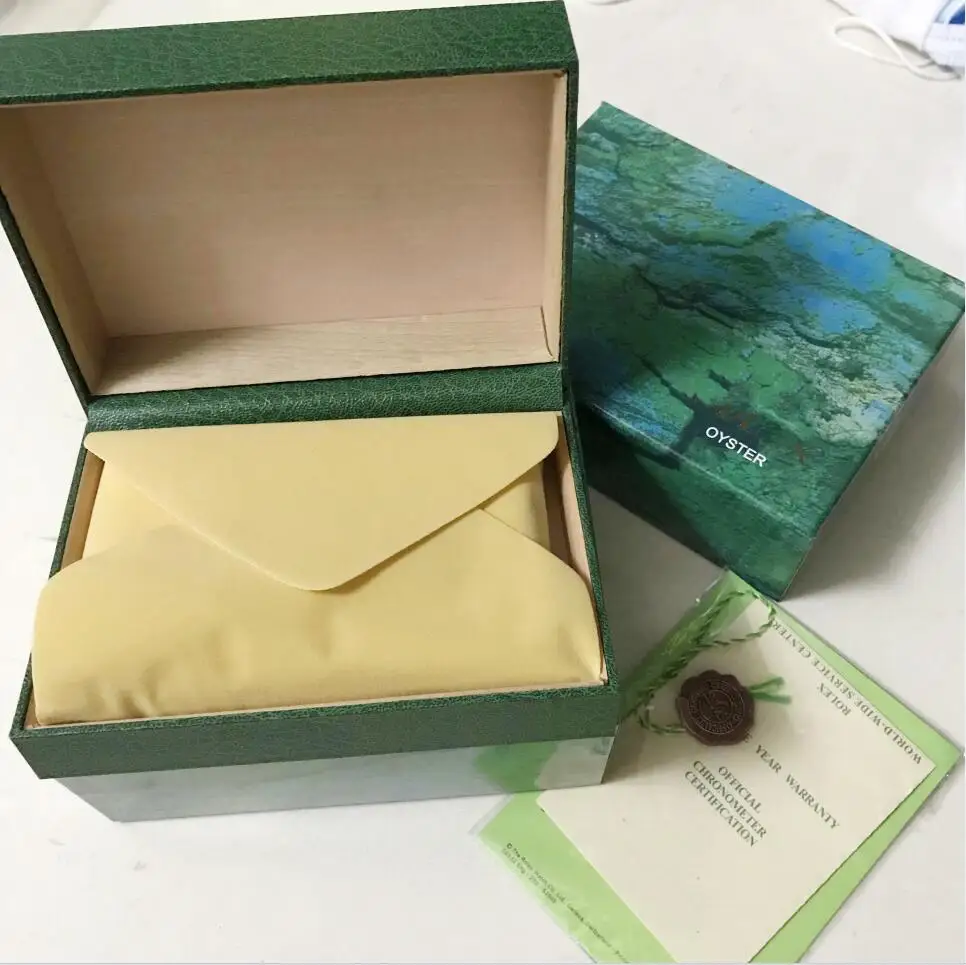 

Good quality small Green watch box with papers cards and bags Rolexable