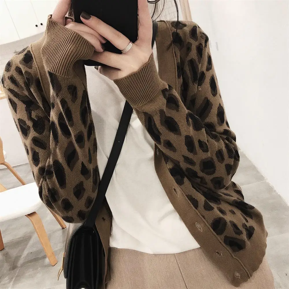 

Short knit cardigan women's new loose lazy V-neck retro leopard sweater coat