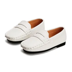 Petites chaussures de printemps en cuir pour enfants, semelle souple, chaussures décontractées pour bébés de 1 à 7 ans, chaussures à pois simples à pédale 