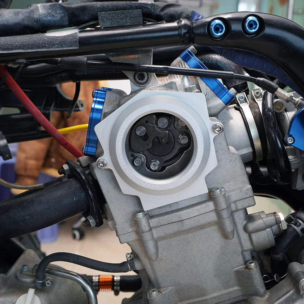 NICECNC Aluminum ATV Cam Cover Guard Protector For Yamaha Raptor 700R YFM700R 2006-2020 2019 1S3-11185-00-00 1S3-11185-10-00