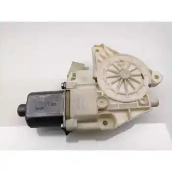 

A2048200642 WINDOW MOTOR REAR RIGHT MERCEDES C CLASS (W204) SALOON