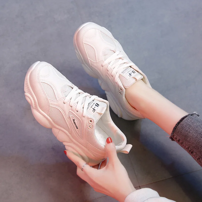 

2019 Lace-up White Shoes Korean-style Versatile Running Shoes Bottom Mesh round-Toe New Style Bear Cross Straps Solid Color Stra