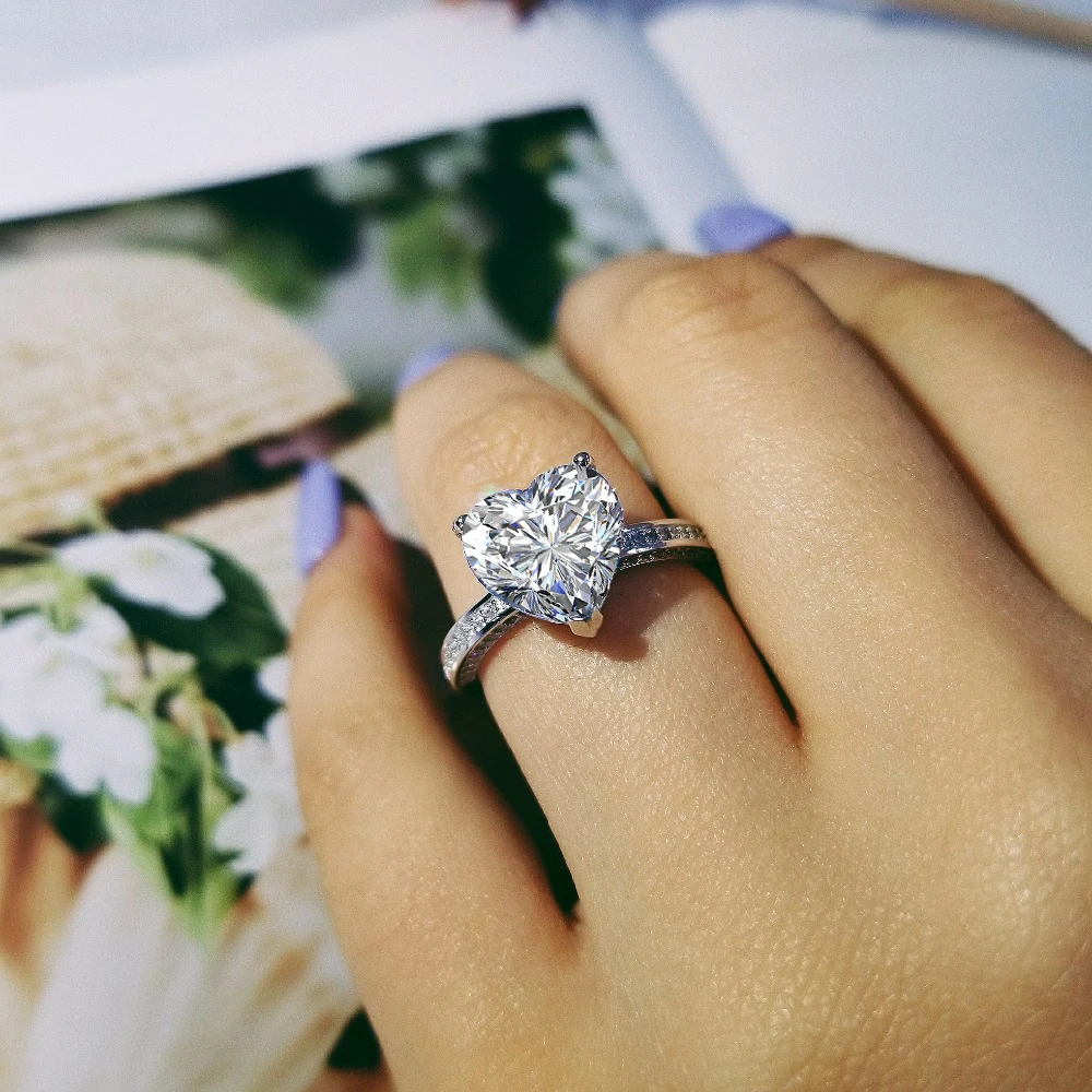 nový rok 2020 módní 925 mincovní stříbro AAA zirkonie ženy svatební zásnubní prsteny ve tvaru srdce šperky sepcial unikátní R4325S