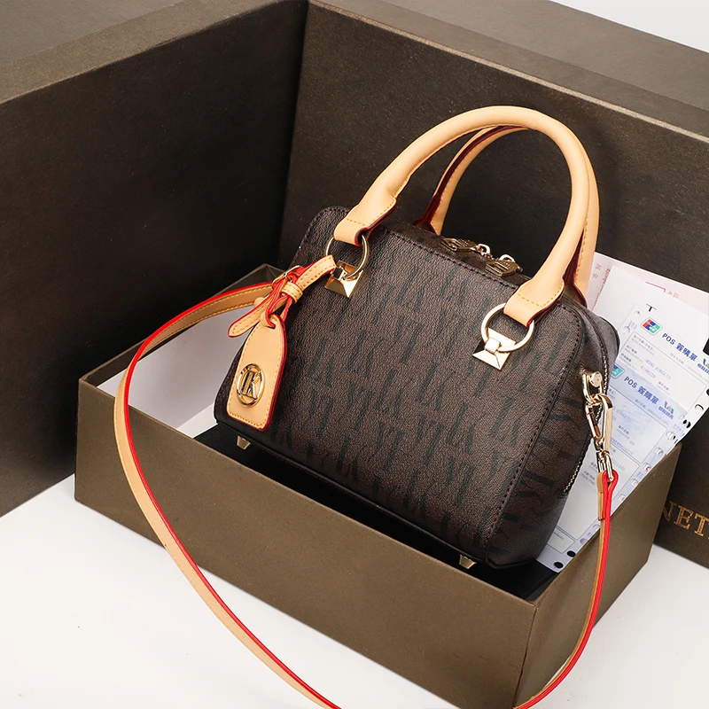 

Brand Crossbody Doctor Bags for Women Designer Handbags Famous Shoulder Messenger trend women's shoulder bag free shipping