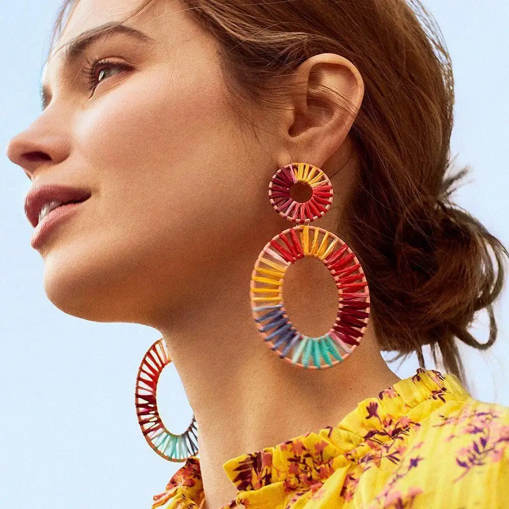

Bohemian Raffia Round Drop Earring for Women Korean Handmade Colorful Fashion Party Travel Statement Earrings New Jewelry 2019