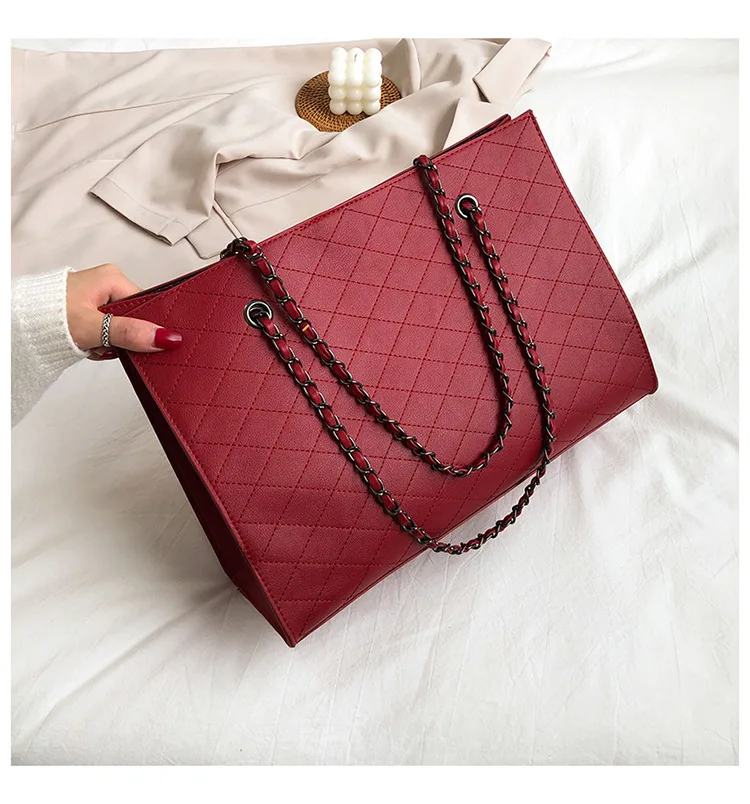

Luxury Handbags Women Bags Designer Leather Chain Large Shoulder Bags Tote Hand Bag Fashion Crossbody Bags For Women 2020 New