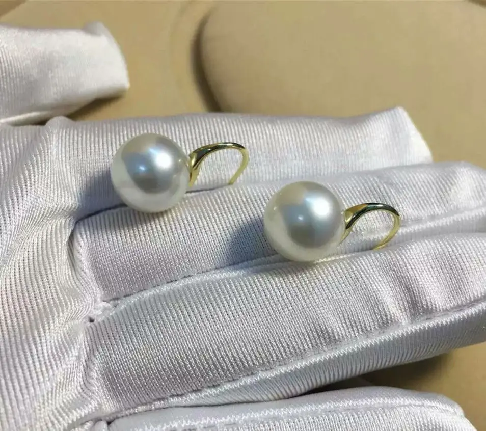 

Round South Sea Cultured Pearl 9 mm 14K Yellow Gold Earrings Top Grading