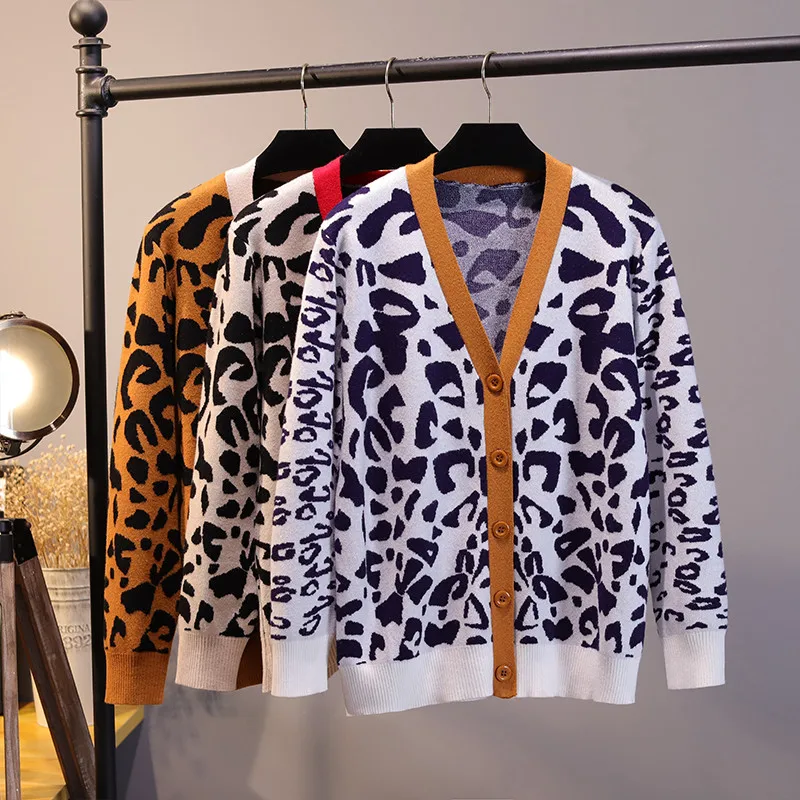 Модные леопардовые свитеры Осень Зима Французский Ретро v-образный вырез вязаный женский кардиган крутой Ins модный джемпер Повседневный трикотаж