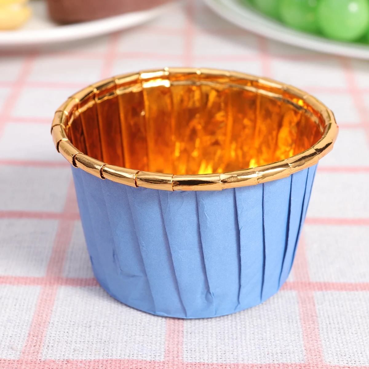 100pcs Disposable Curled Baking Cake Cups Heat-Resistant Paper Muffin Cupcake Paper Cups Baking Cupcake Wrappers Cake Wrapper