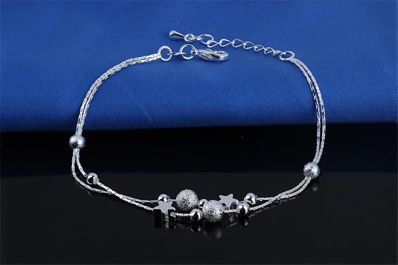 2754131328_1852913045