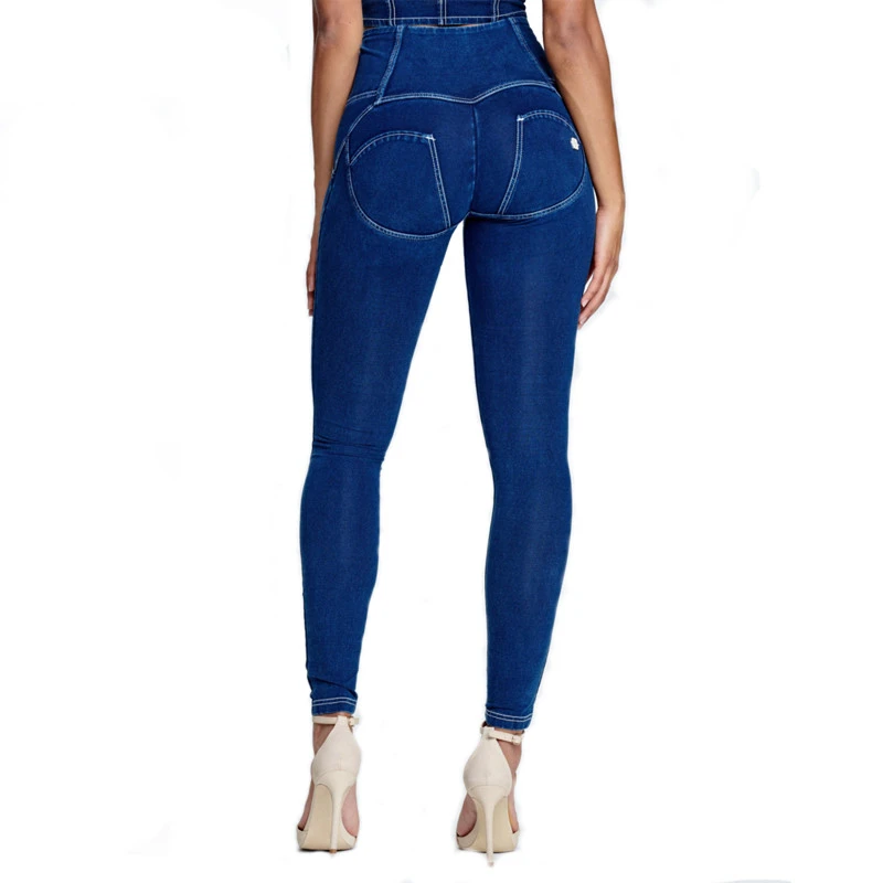 calça de brim azul royal