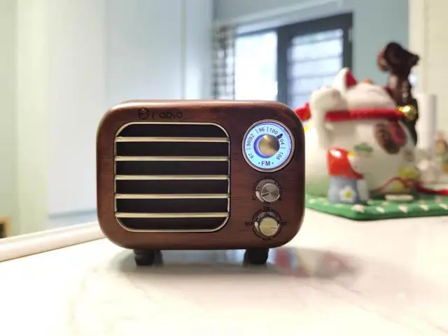 Top Radio Played Songvintage Wooden Bluetooth Radio - Portable Fm Receiver  With Aux & Tf Card